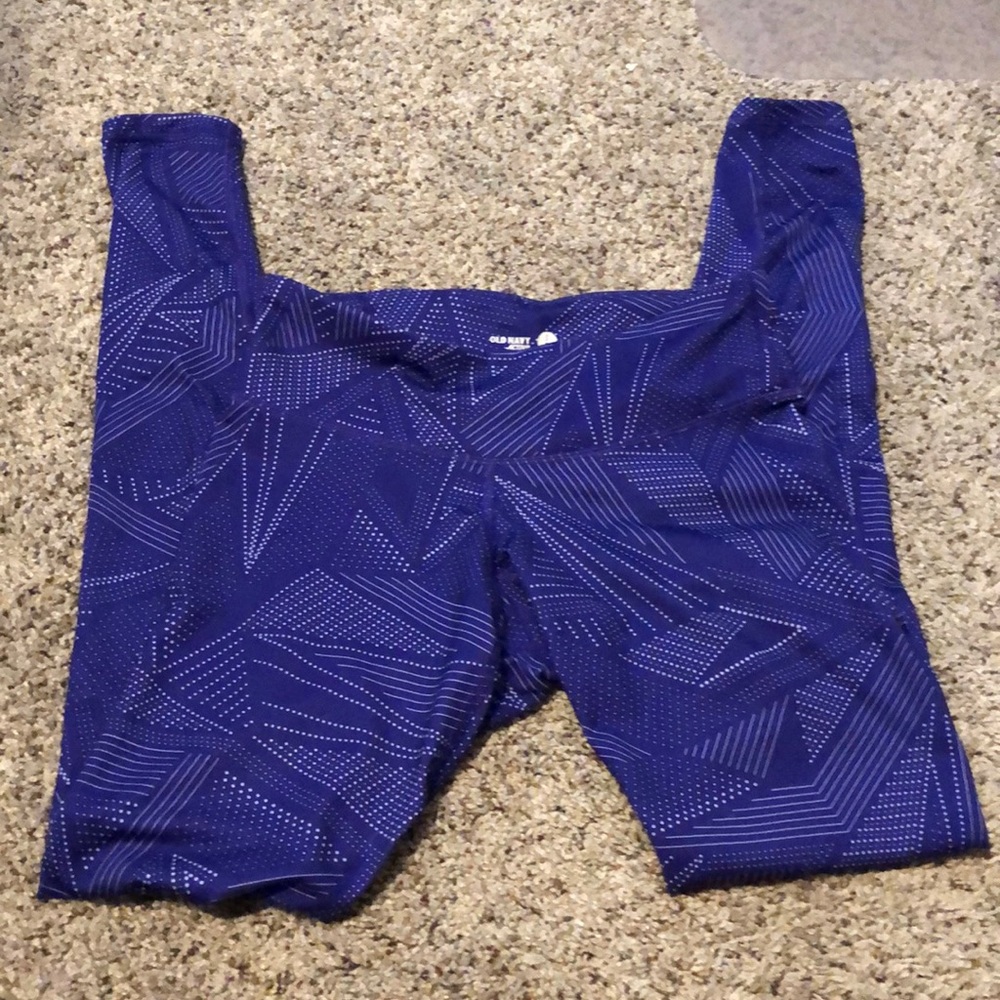 Purple leggings